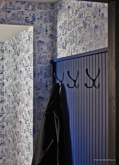 Toile de New York P&S Wallpaper in a room setting