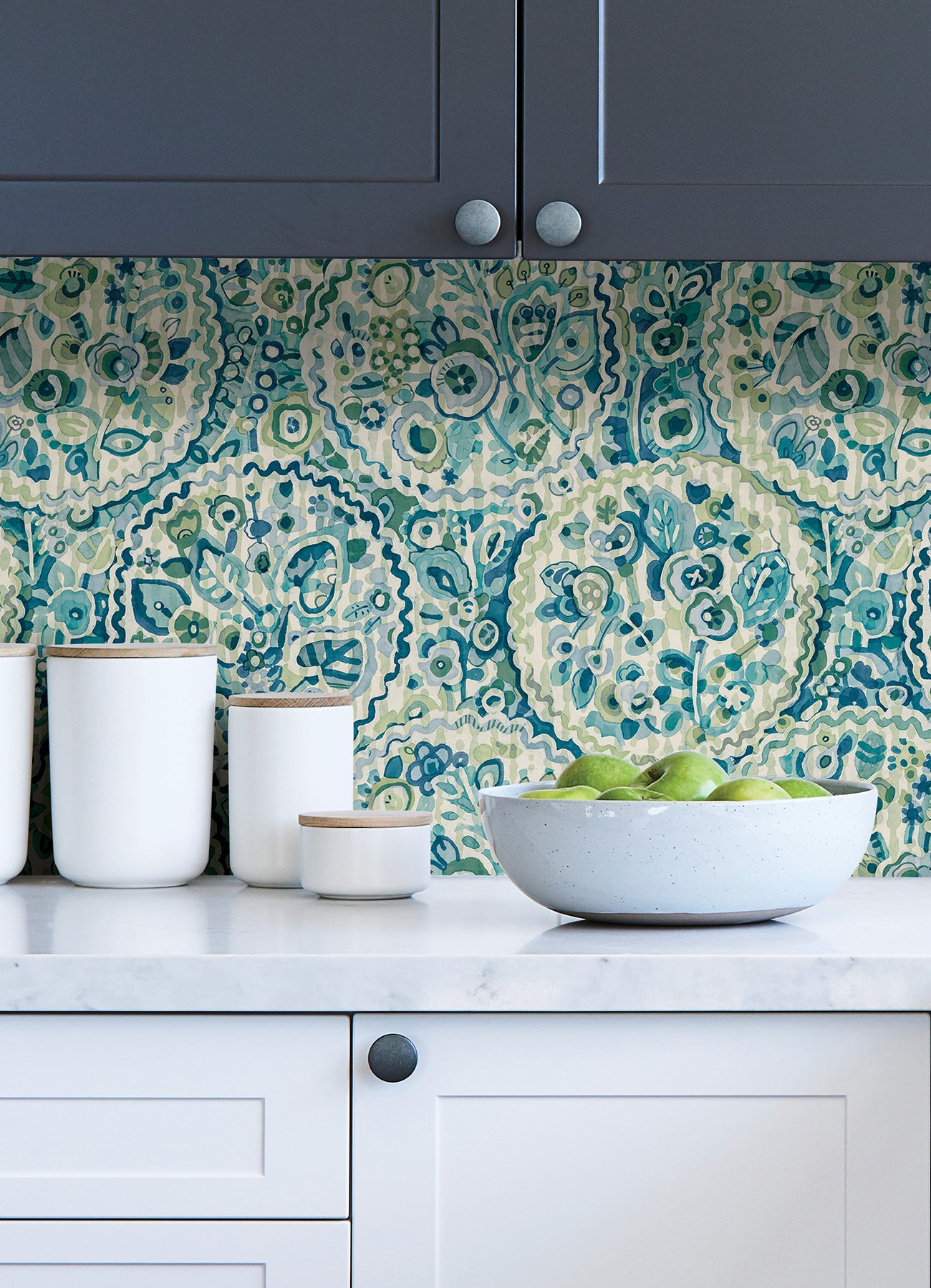 Camille Peel and Stick Wallpaper in a room setting