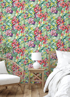 Belles Fleurs P&S Wallpaper in a room setting