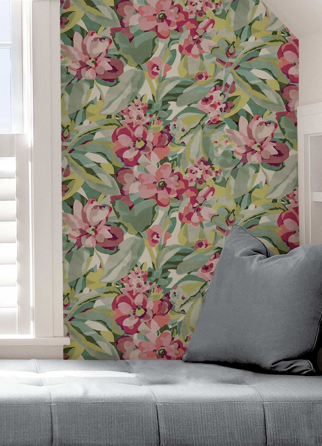 Belles Fleurs peel and stick wallpaper in a room setting