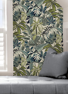 Feuilles P&S Wallpaper in a room setting