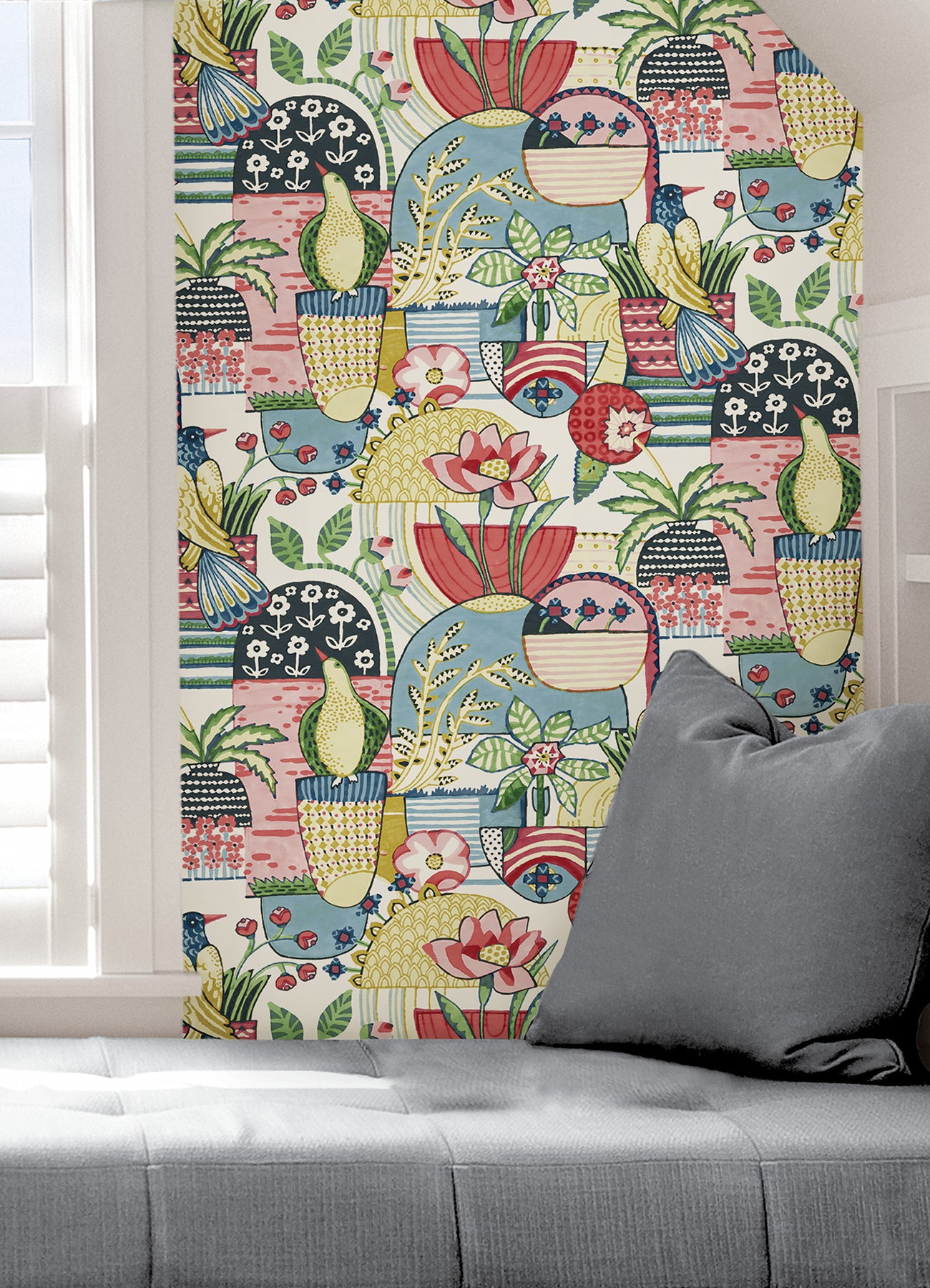 Avriel P&S Wallpaper in a room setting