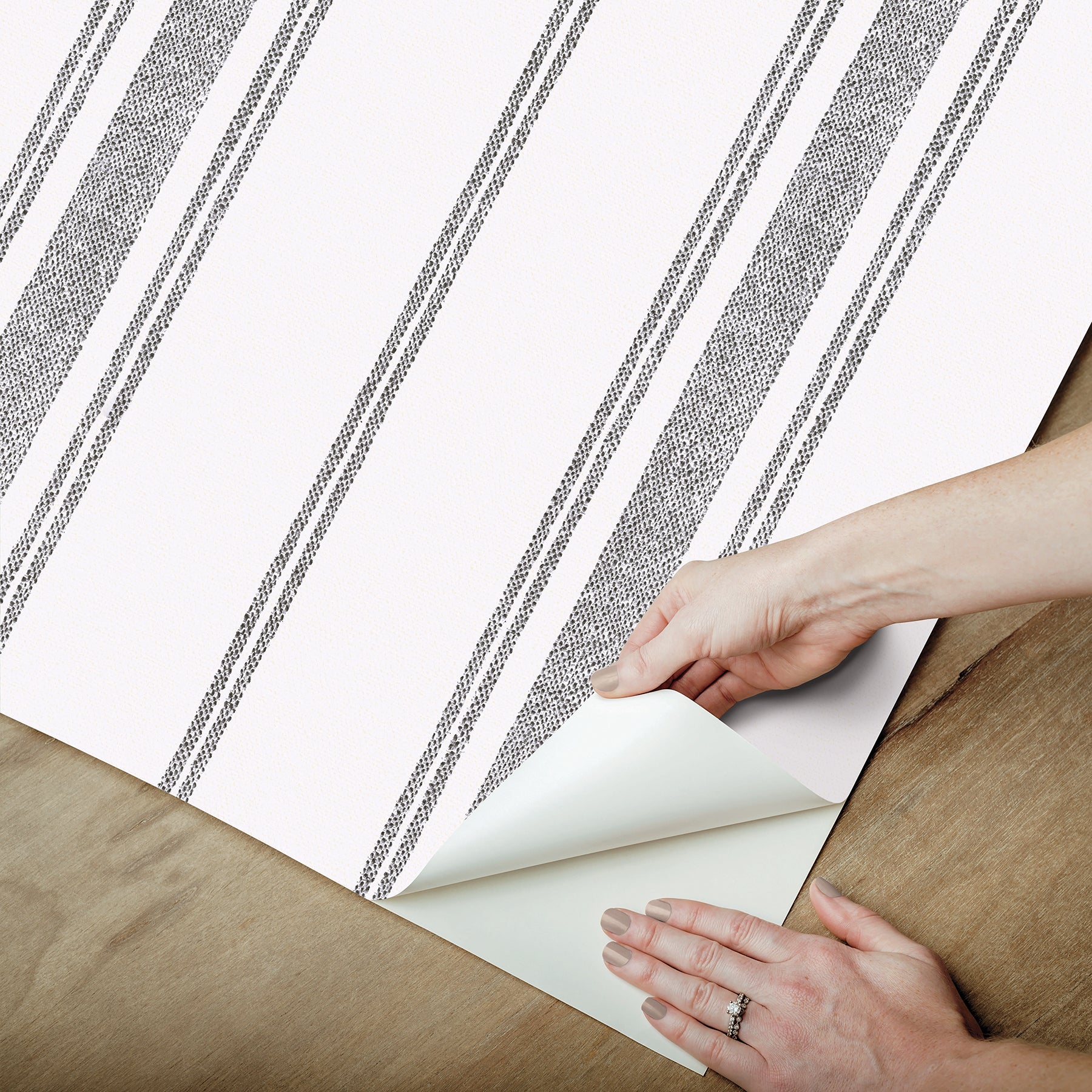 Alcott P&S Wallpaper - how to peel