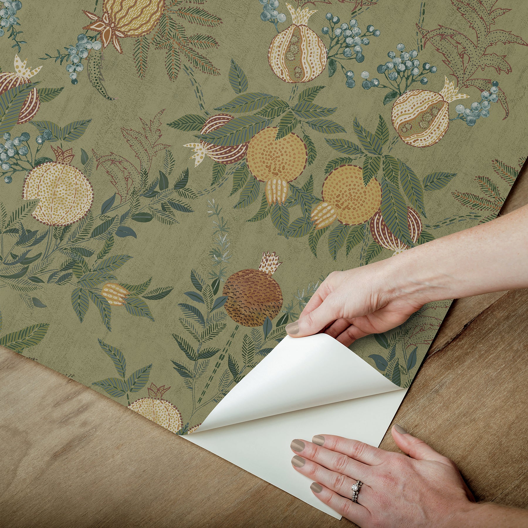 Melograno P&S Wallpaper - how to peel