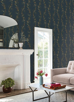 Posy P&S Wallpaper in a room setting