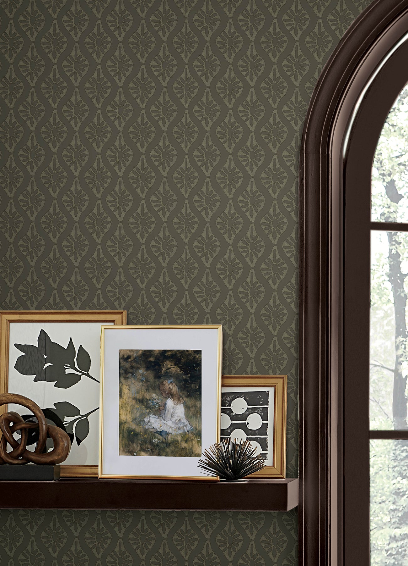 Nova P&S Wallpaper in a room setting