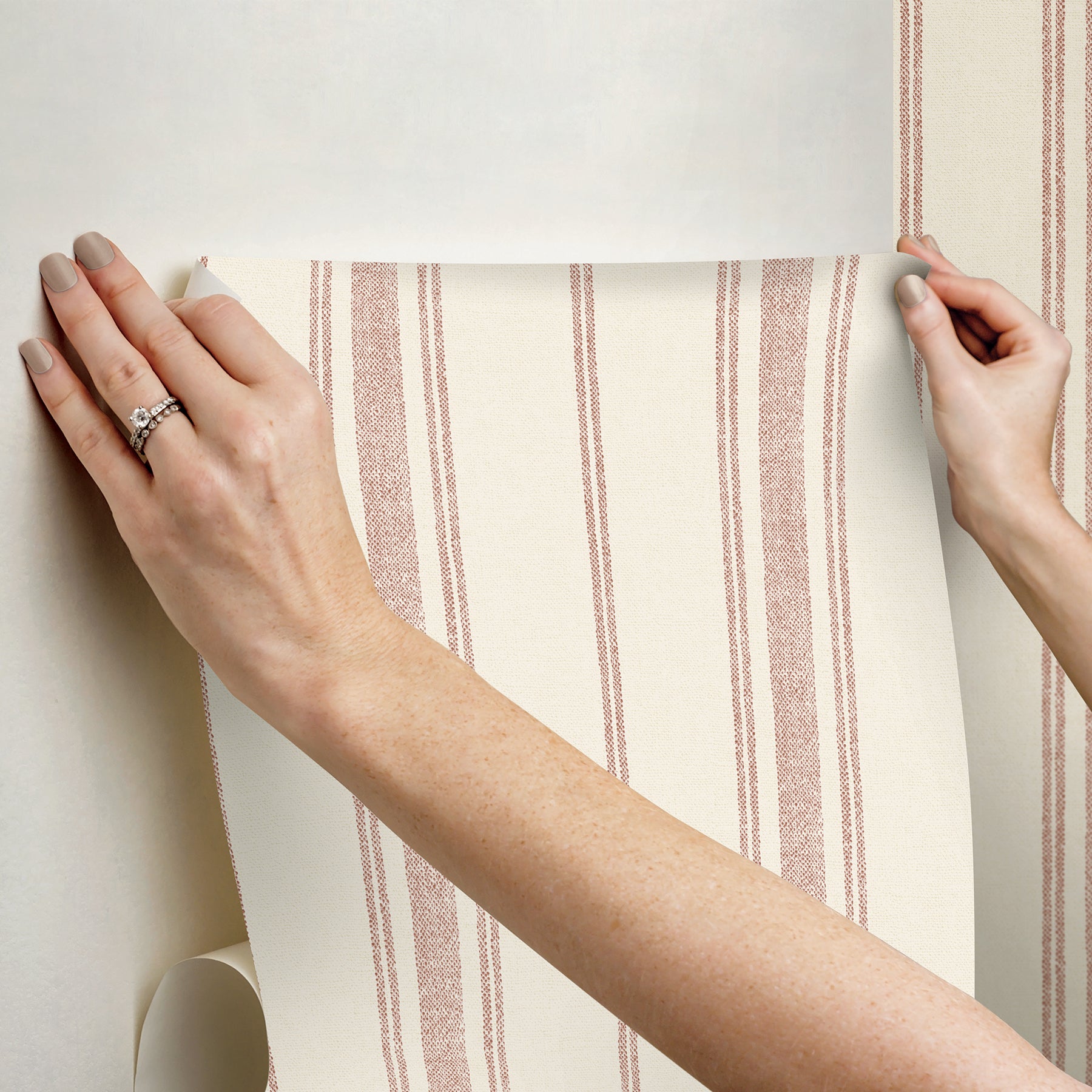 Alcott P&S Wallpaper - how to stick