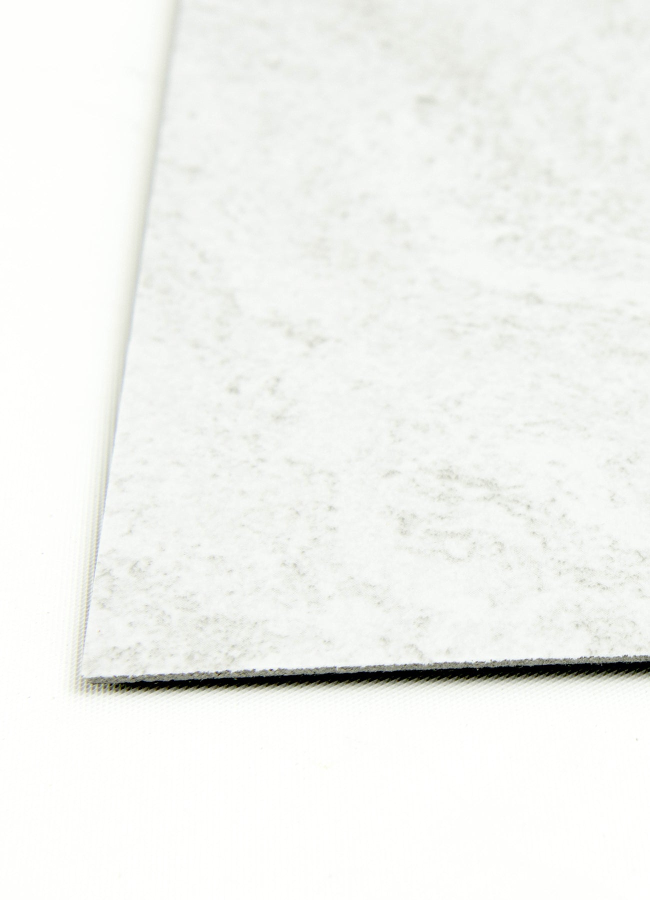 fp6333-peel-and-stick-floor-tile-detail-texture-closeup