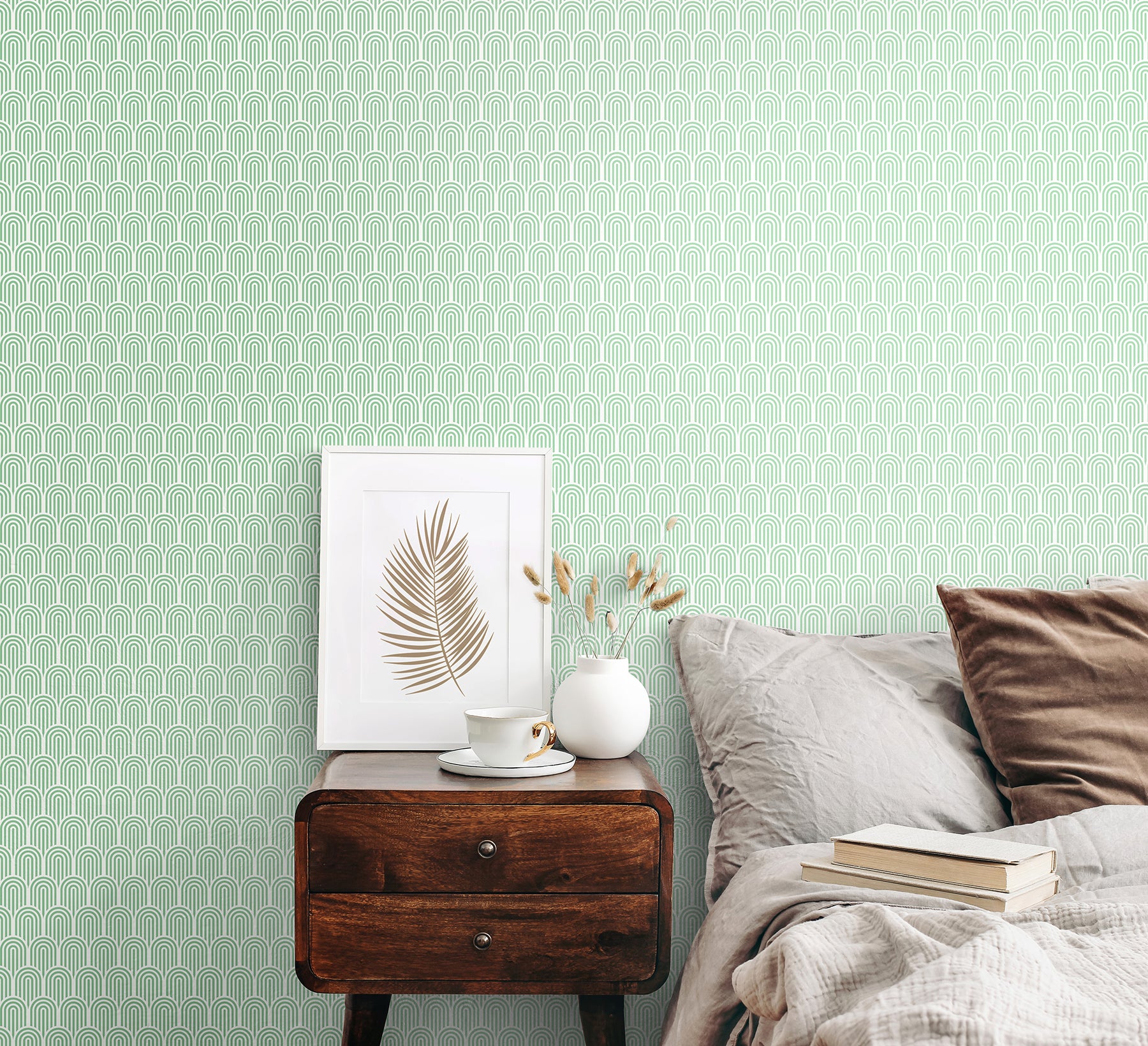 Retro Arch P&S Wallpaper in a room setting