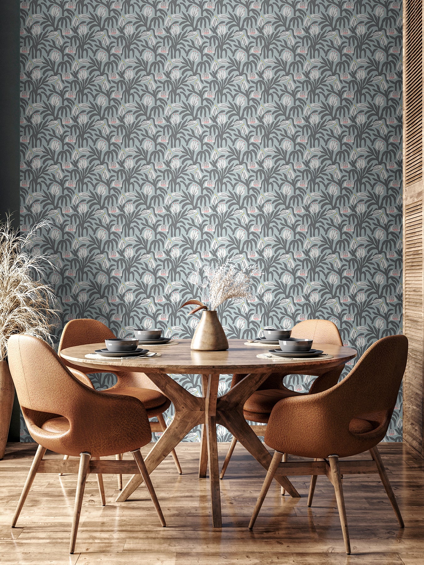 Chunky Flower P&S Wallpaper in a room setting