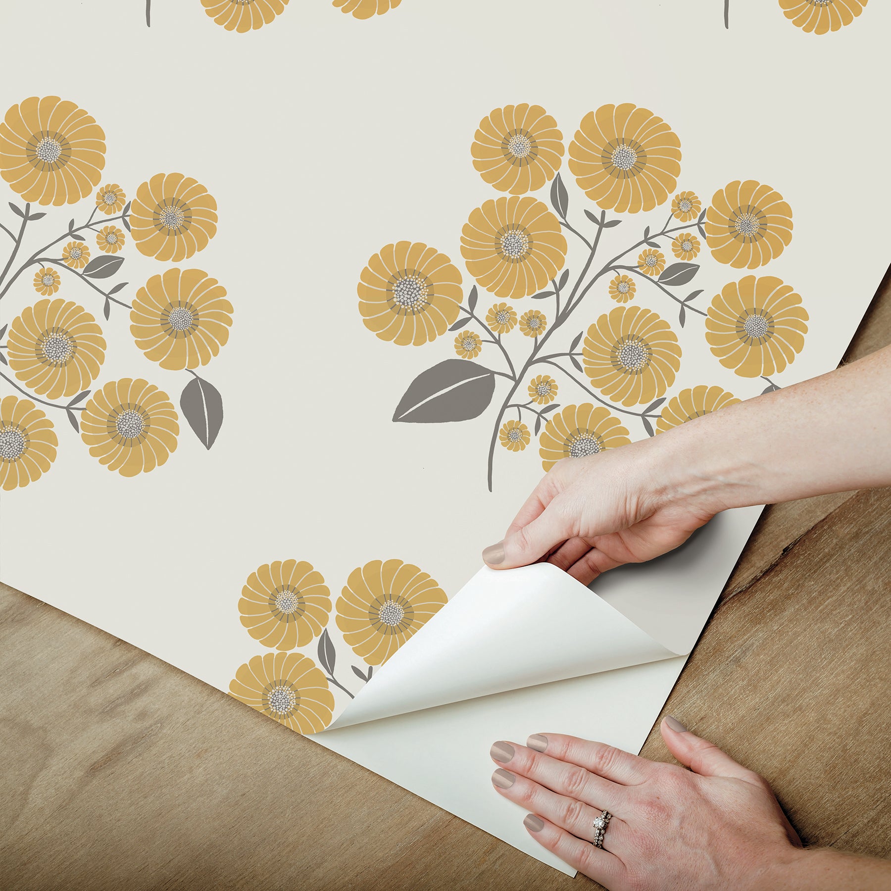 StrawFlower P&S Wallpaper - how to peel