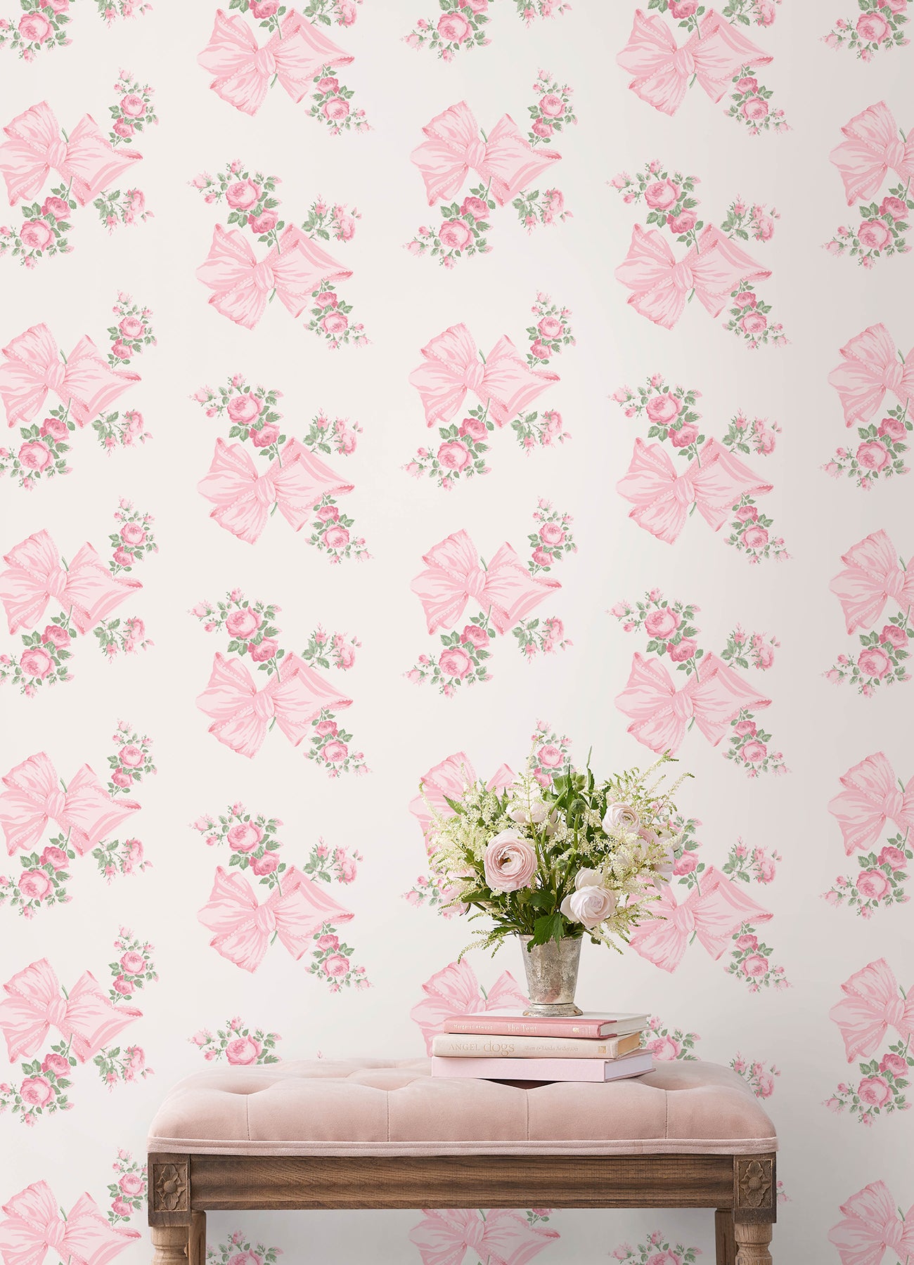 Rosa Beaux P&S Wallpaper in a room setting