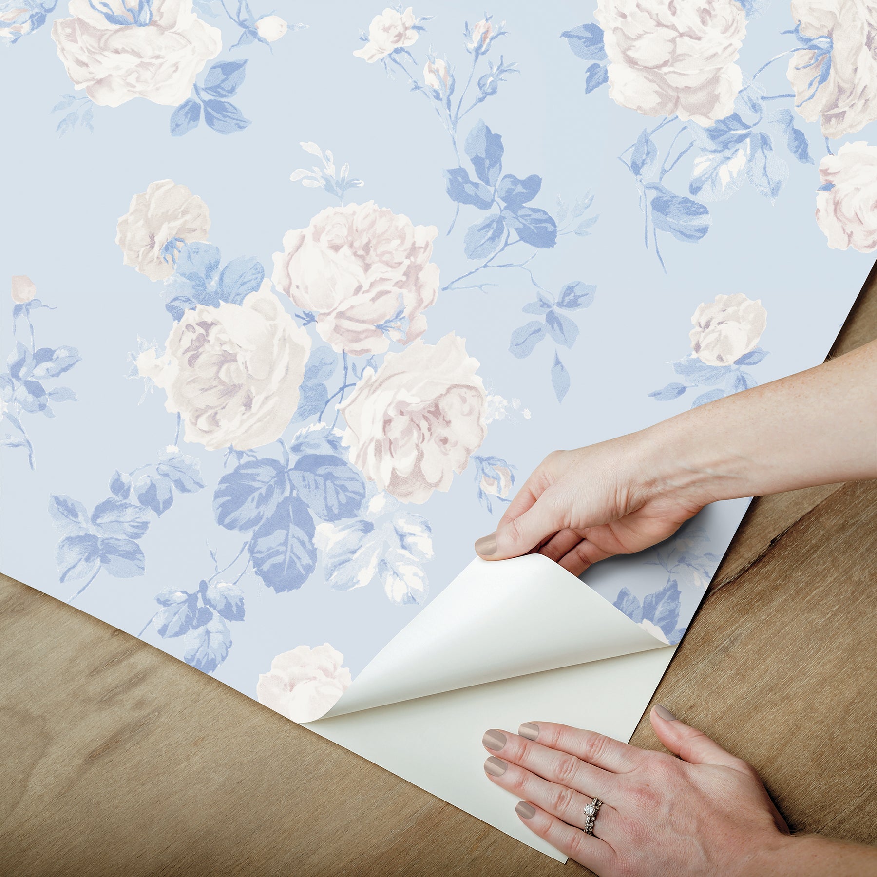 Everblooming Rosettes P&S Wallpaper - how to peel