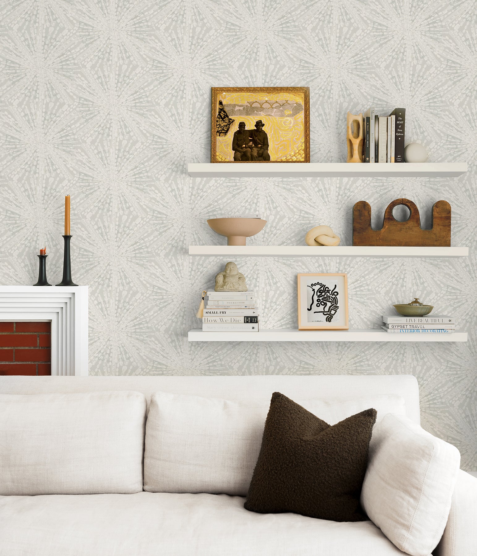 Sunburst P&S Wallpaper in a room setting