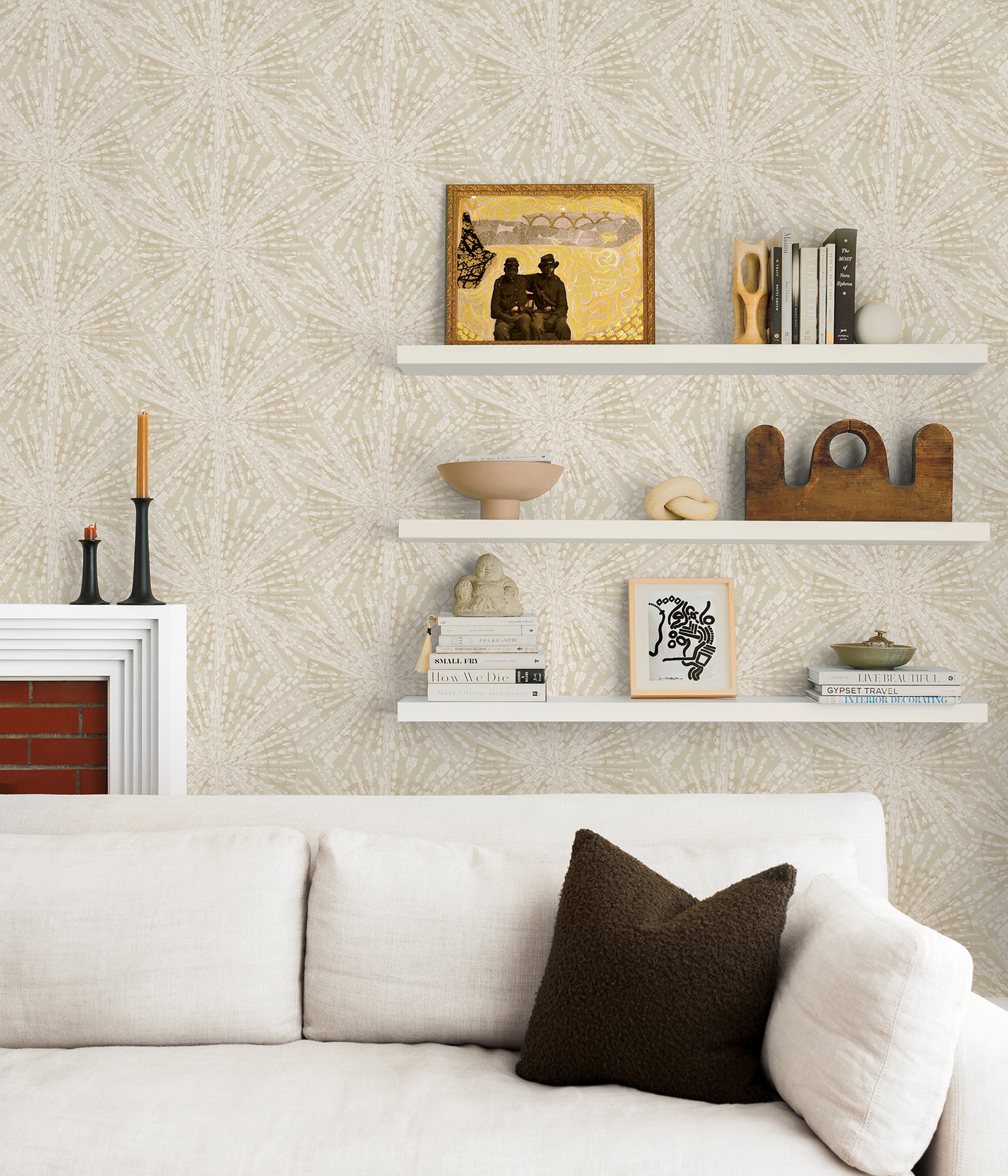 Sunburst P&S Wallpaper in a room setting