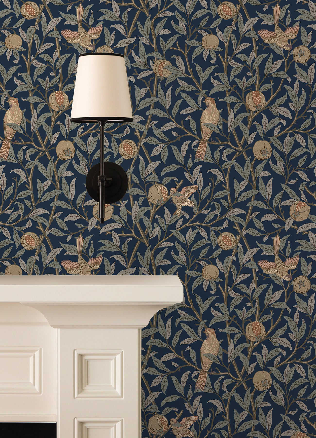 Bird and Pomegranate P&S Wallpaper in a room setting