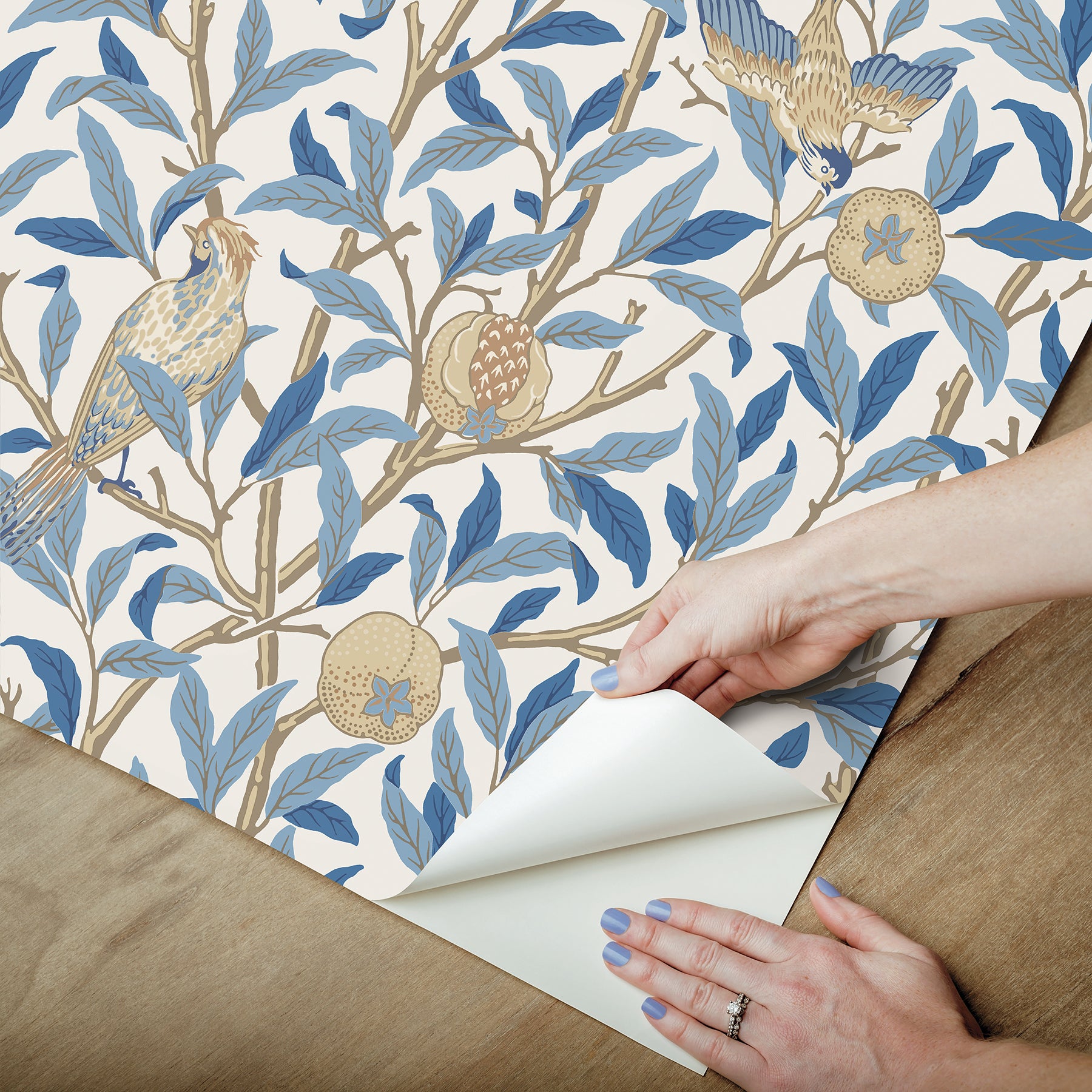 Bird and Pomegranate P&S Wallpaper - how to peel
