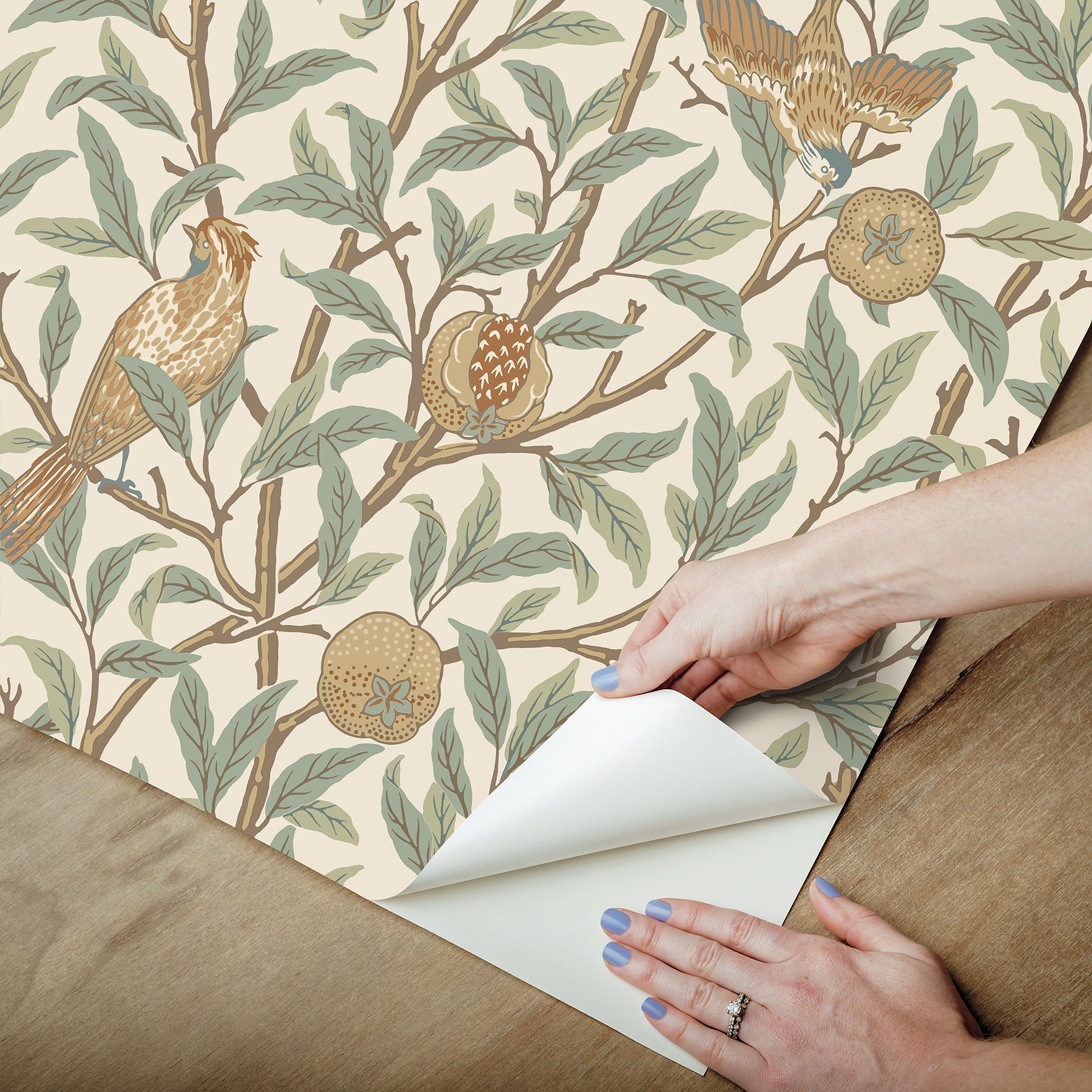 Bird and Pomegranate P&S Wallpaper - how to peel