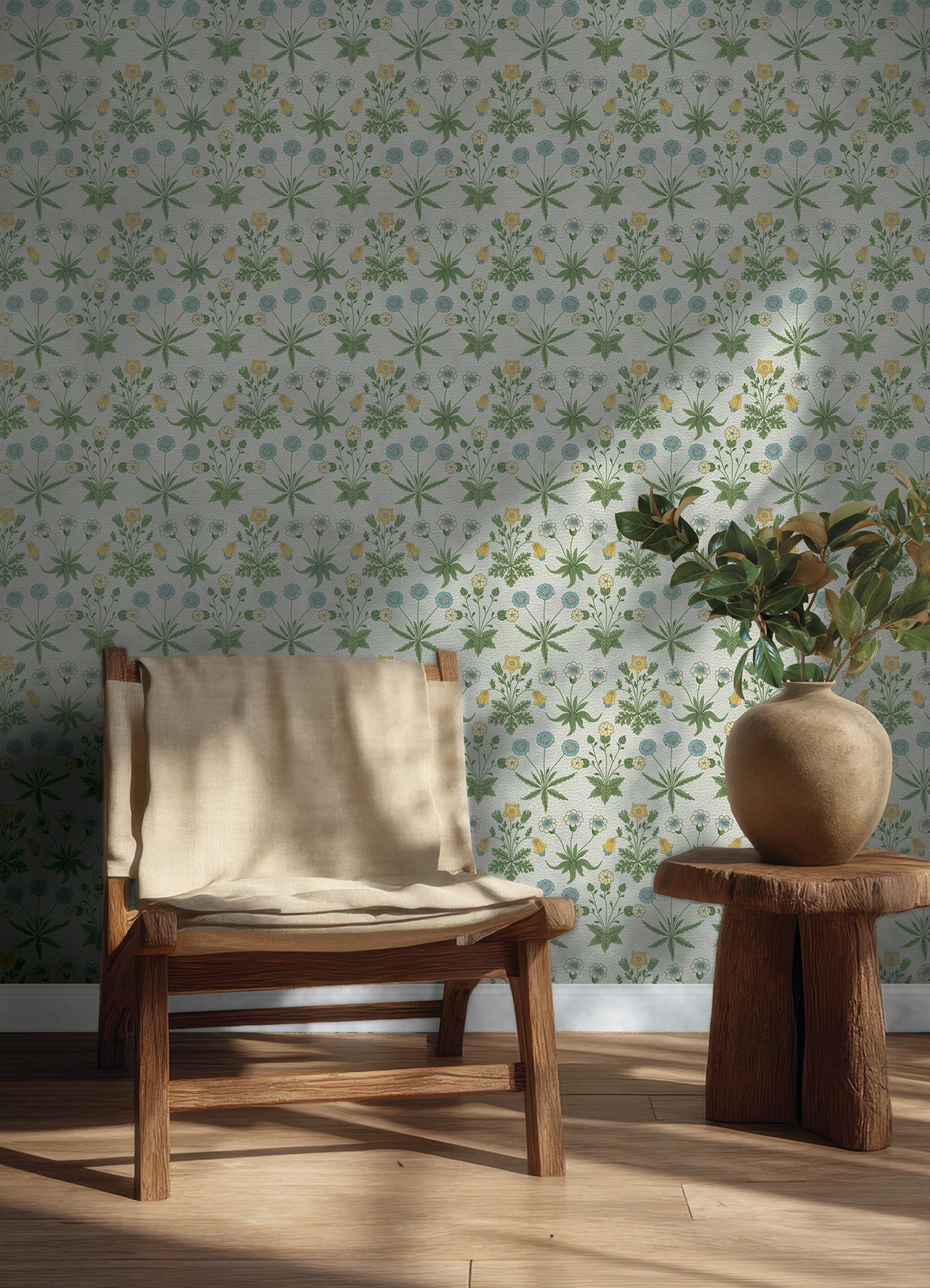 Daisy P&S Wallpaper in a room setting