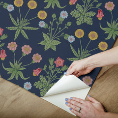 Daisy P&S Wallpaper - how to peel