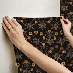 Daisy P&S Wallpaper - how to stick