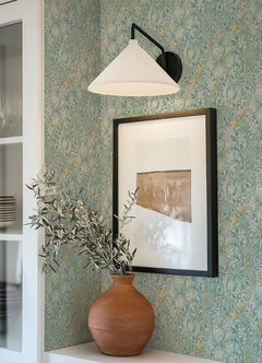 Golden Lily P&S Wallpaper in a room setting