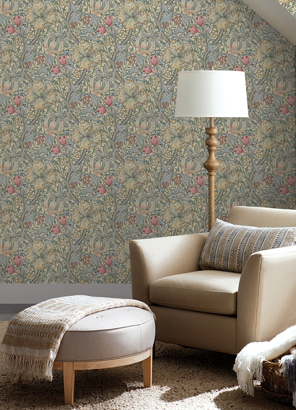 Golden Lily P&S Wallpaper in a room setting
