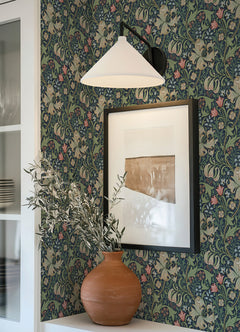 Golden Lily P&S Wallpaper in a room setting