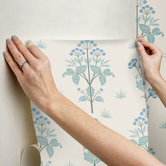 Meadow Sweet P&S Wallpaper - how to stick