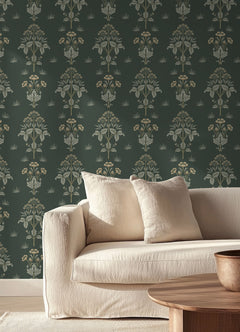 Meadow Sweet P&S Wallpaper in a room setting