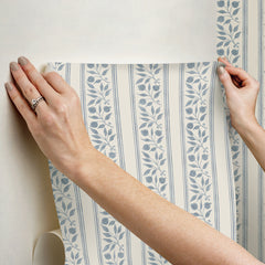 Rosehip Stripe P&S Wallpaper - how to stick
