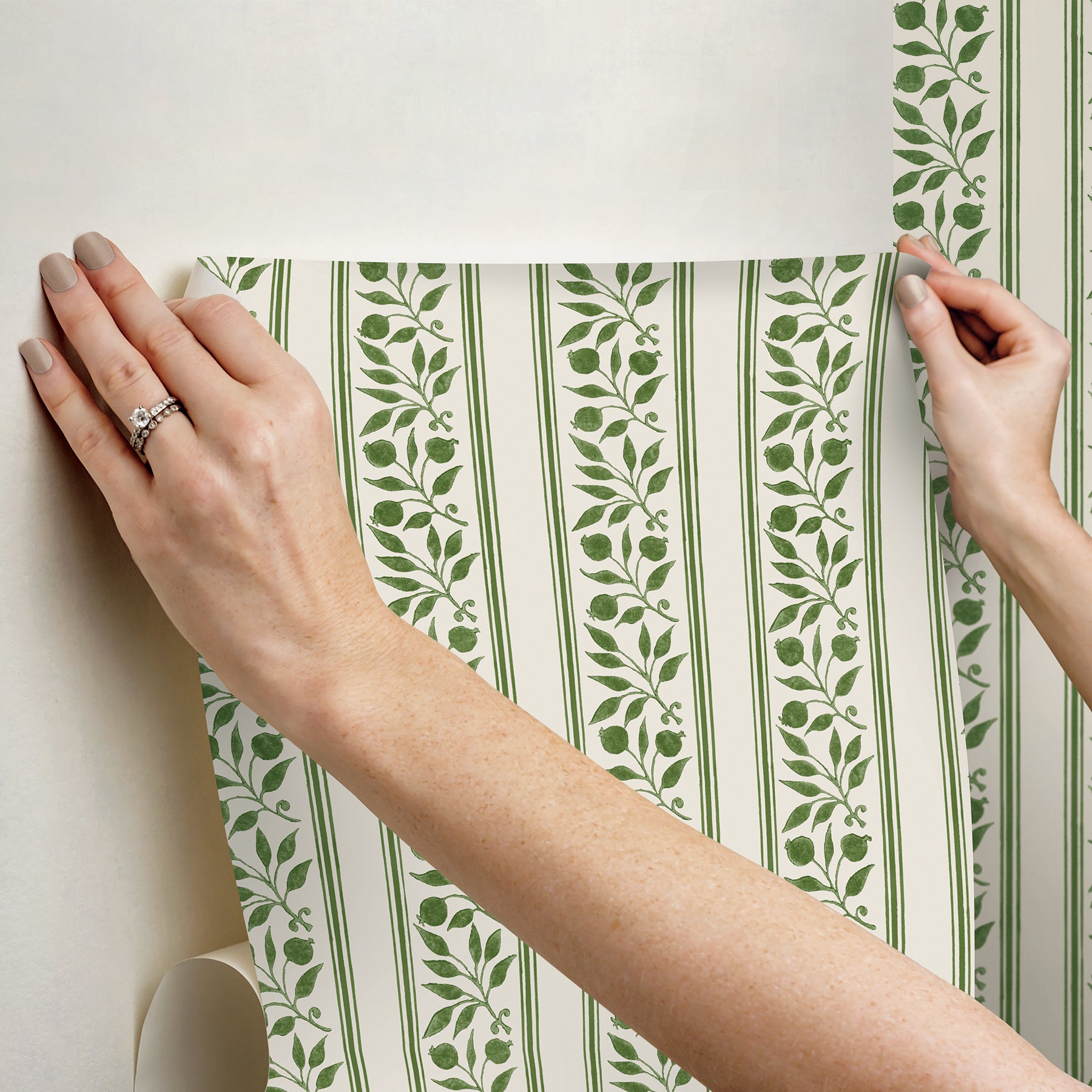 Rosehip Stripe P&S Wallpaper - how to stick