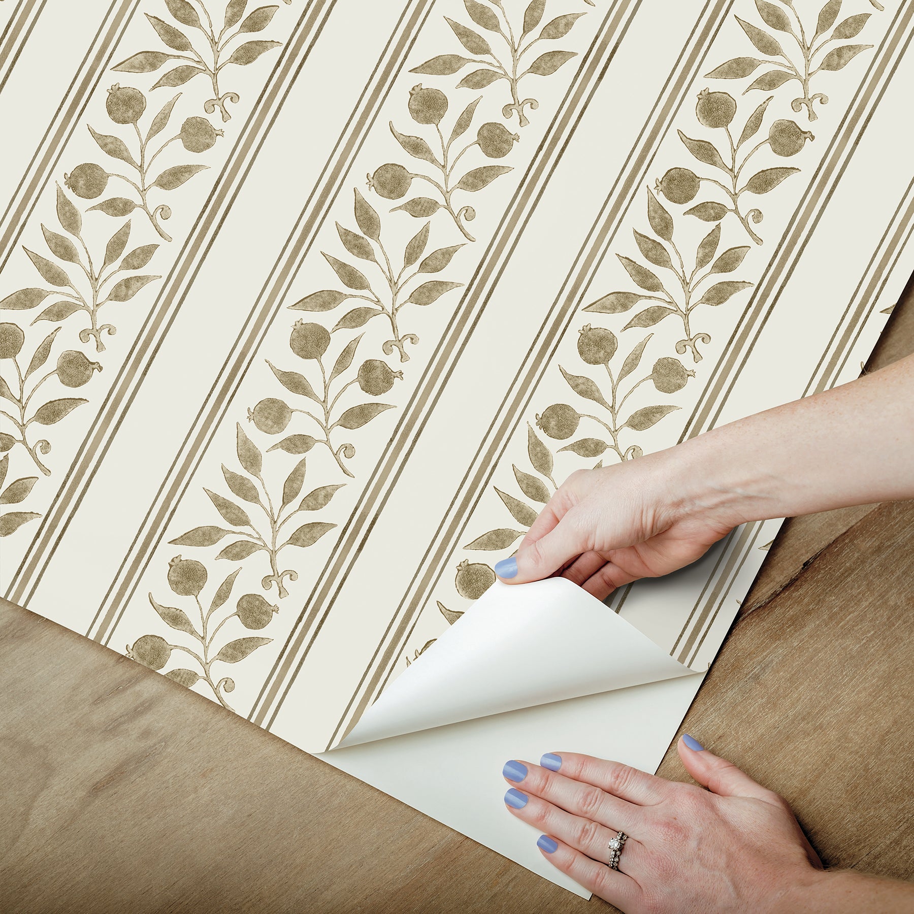 Rosehip Stripe P&S Wallpaper - how to peel