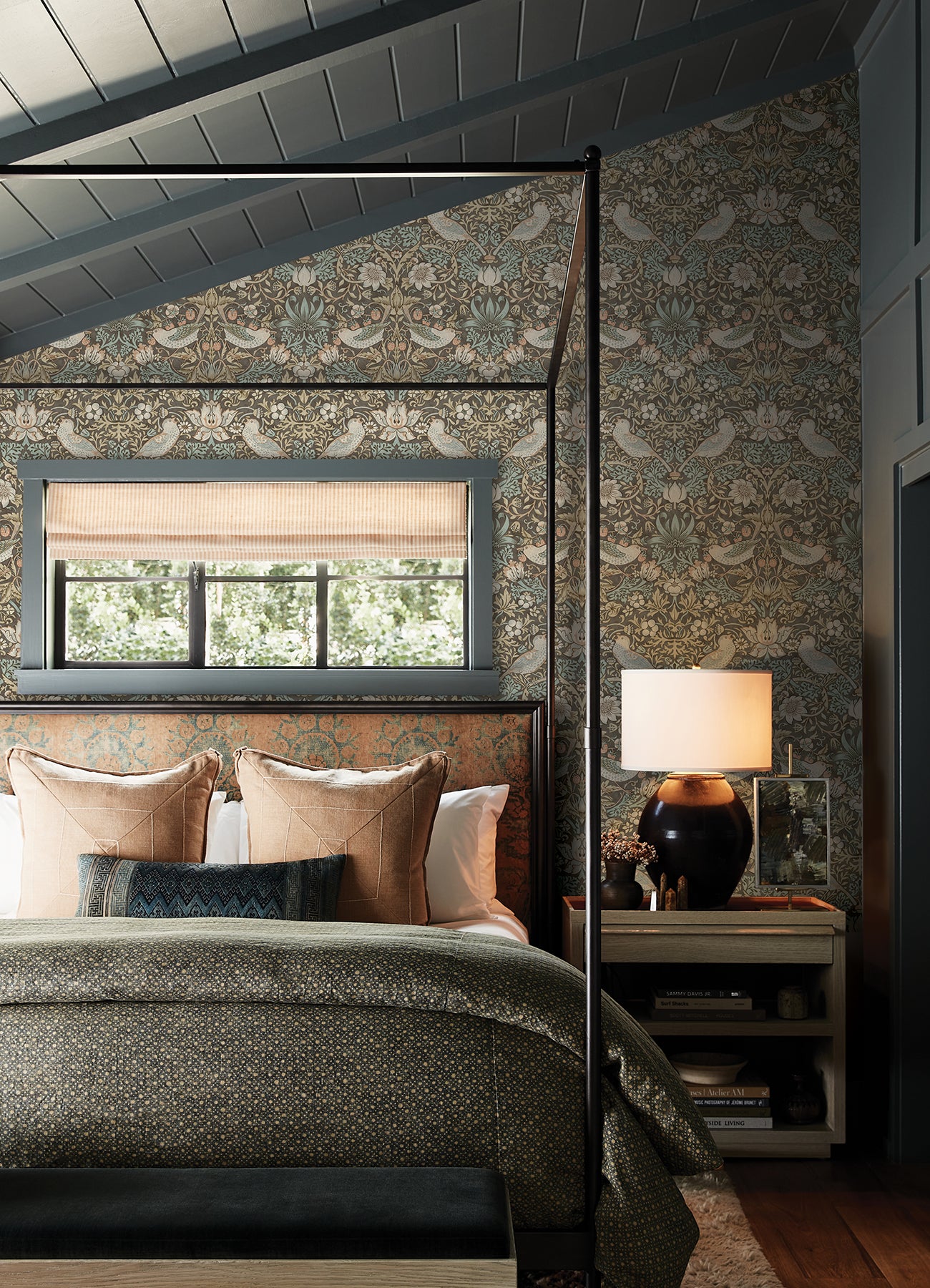 Strawberry Thief P&S Wallpaper in a room setting