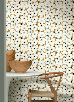 Pieni Unikko P&S Wallpaper in a room setting
