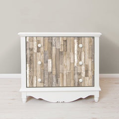Weathered Plank P&S Wallpaper in a room setting