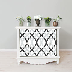 Lattice P&S Wallpaper in a room setting