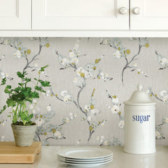 Mirei P&S Wallpaper in a room setting