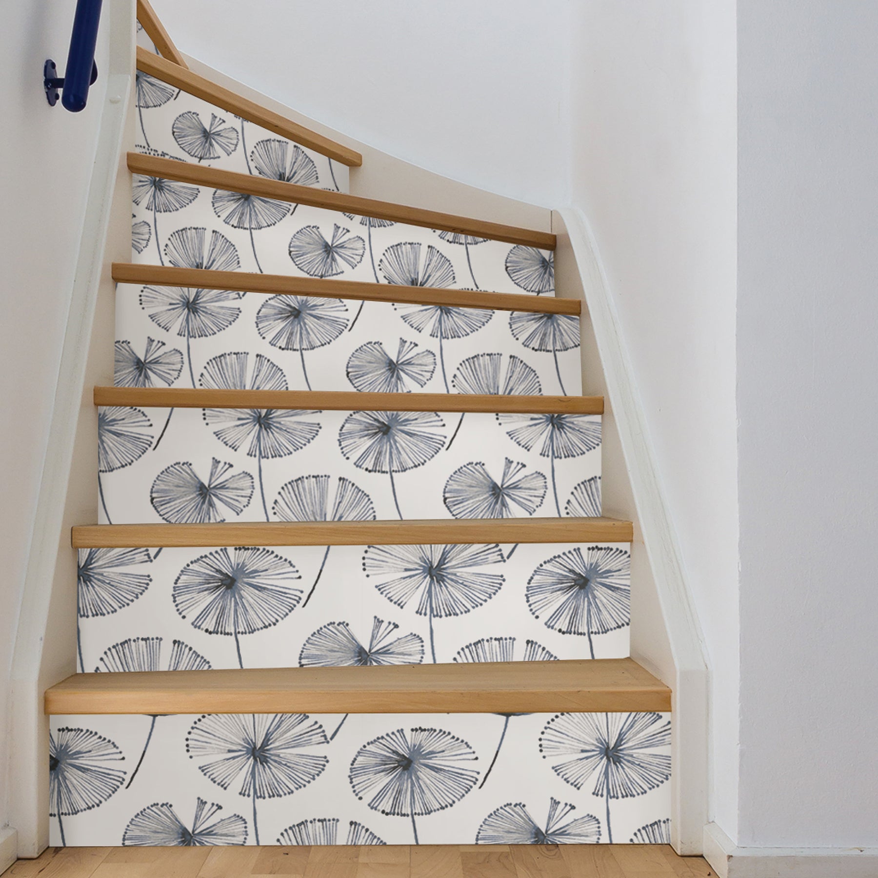 Aya Peel & Stick Wallpaper in a room setting