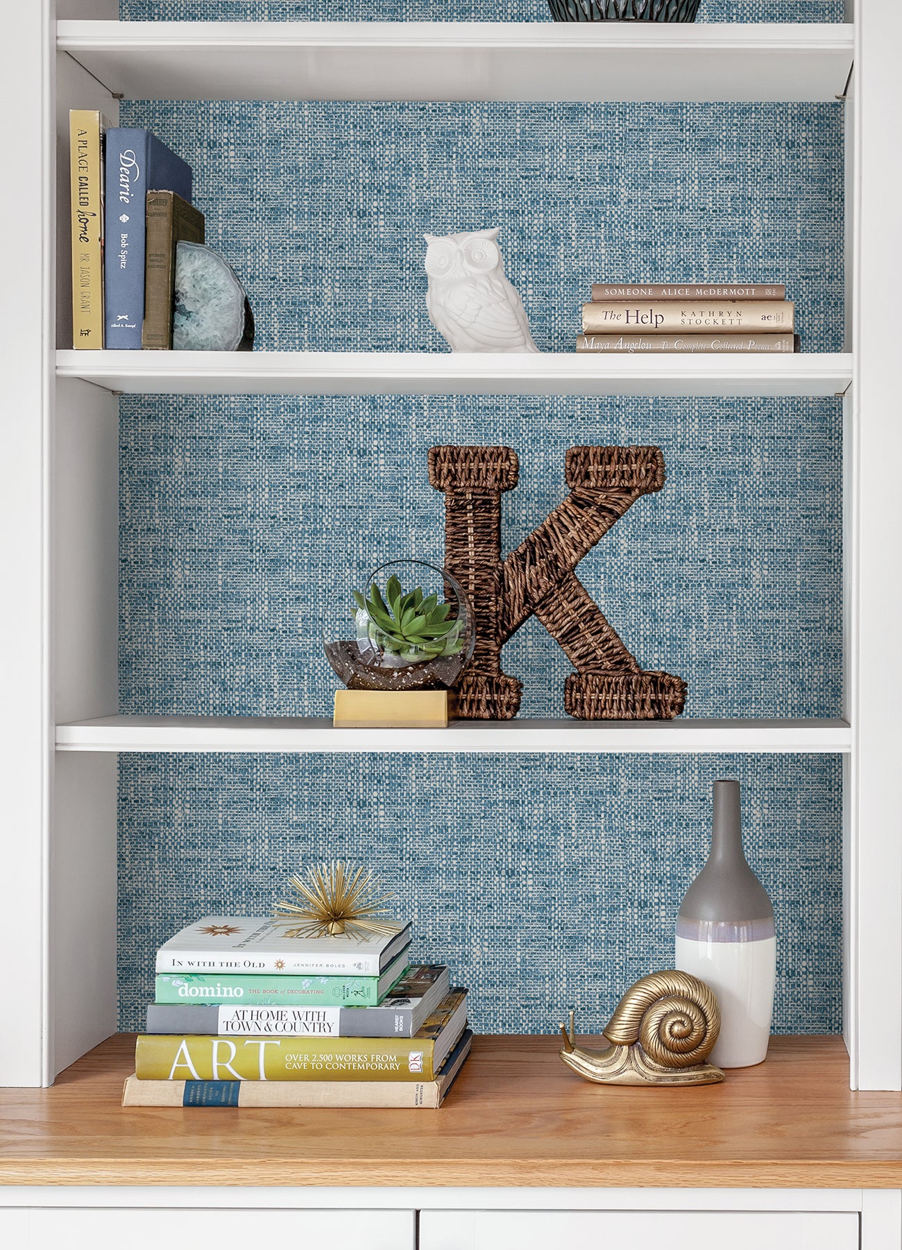 Poplin Texture P&S Wallpaper in a room setting