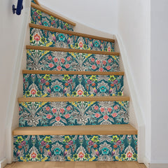 Summer Love P&S Wallpaper in a room setting