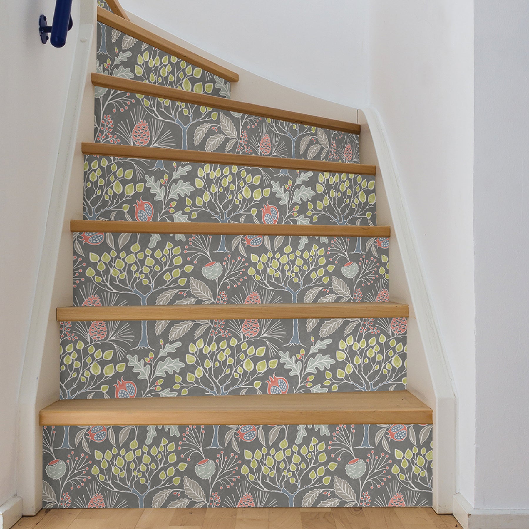 Groovy Garden P&S Wallpaper in a room setting