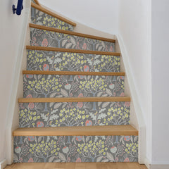Groovy Garden P&S Wallpaper in a room setting