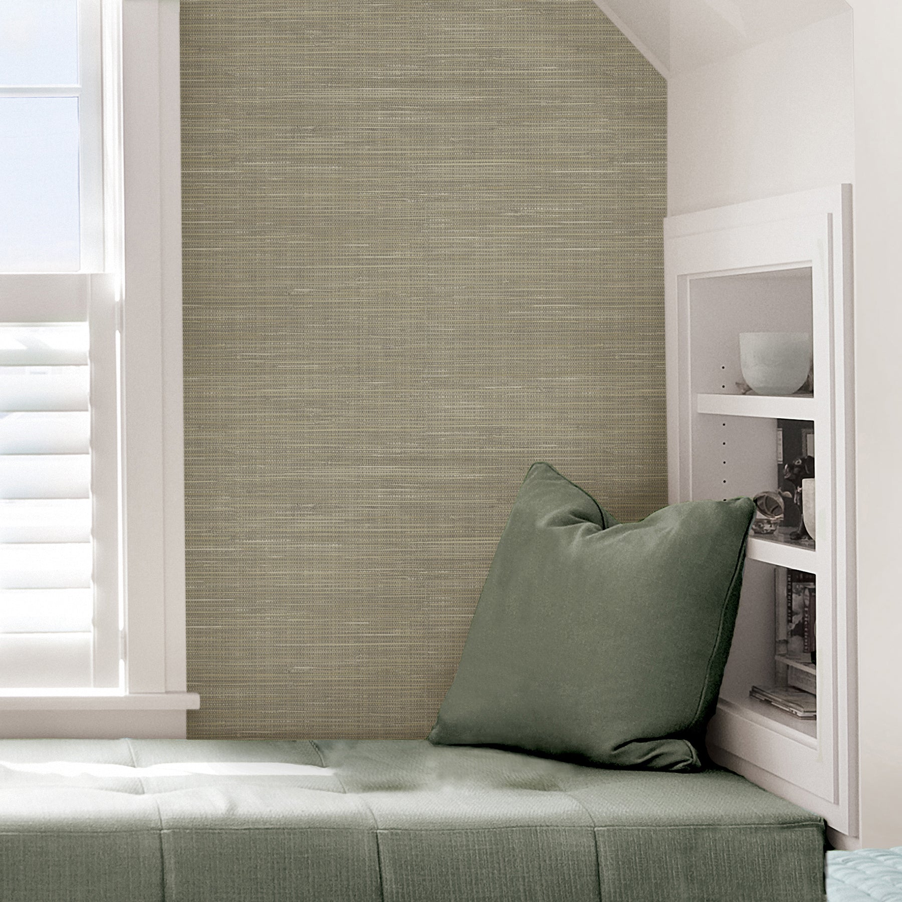 Grasscloth P&S Wallpaper in a room setting