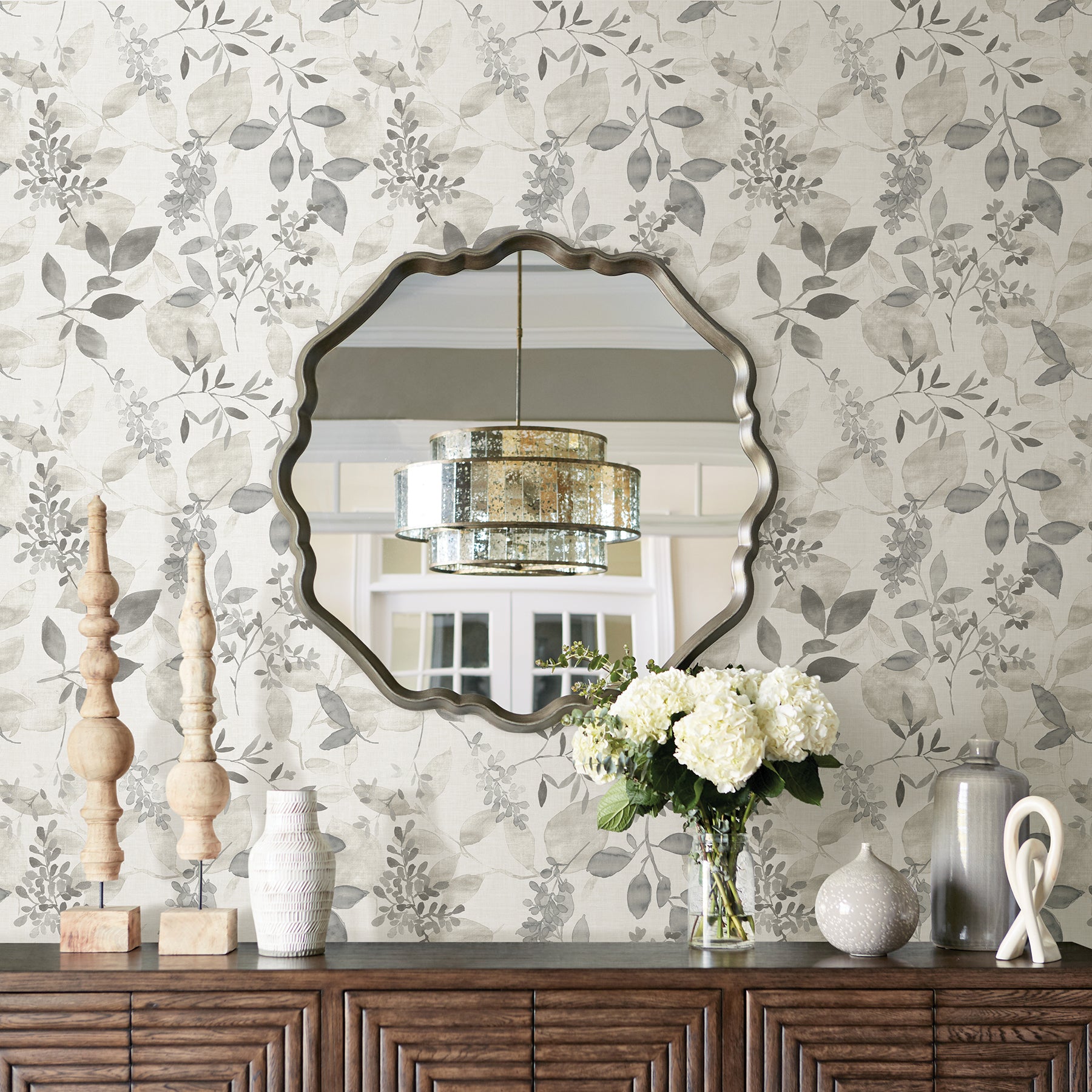 Breezy P&S Wallpaper in a room setting