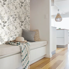 Breezy P&S Wallpaper in a room setting