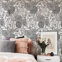 Secret Garden P&S Wallpaper in a room setting