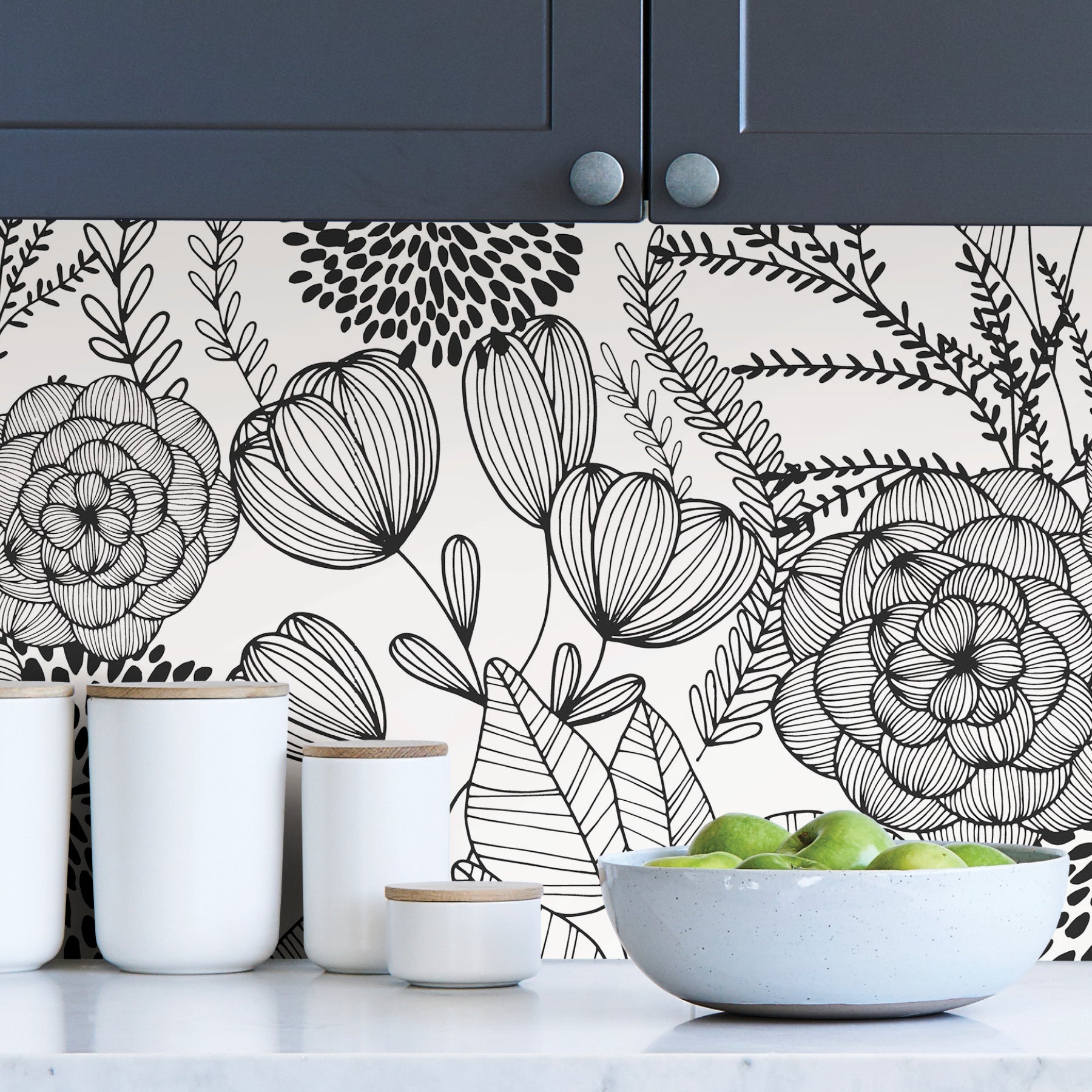 Secret Garden P&S Wallpaper in a room setting