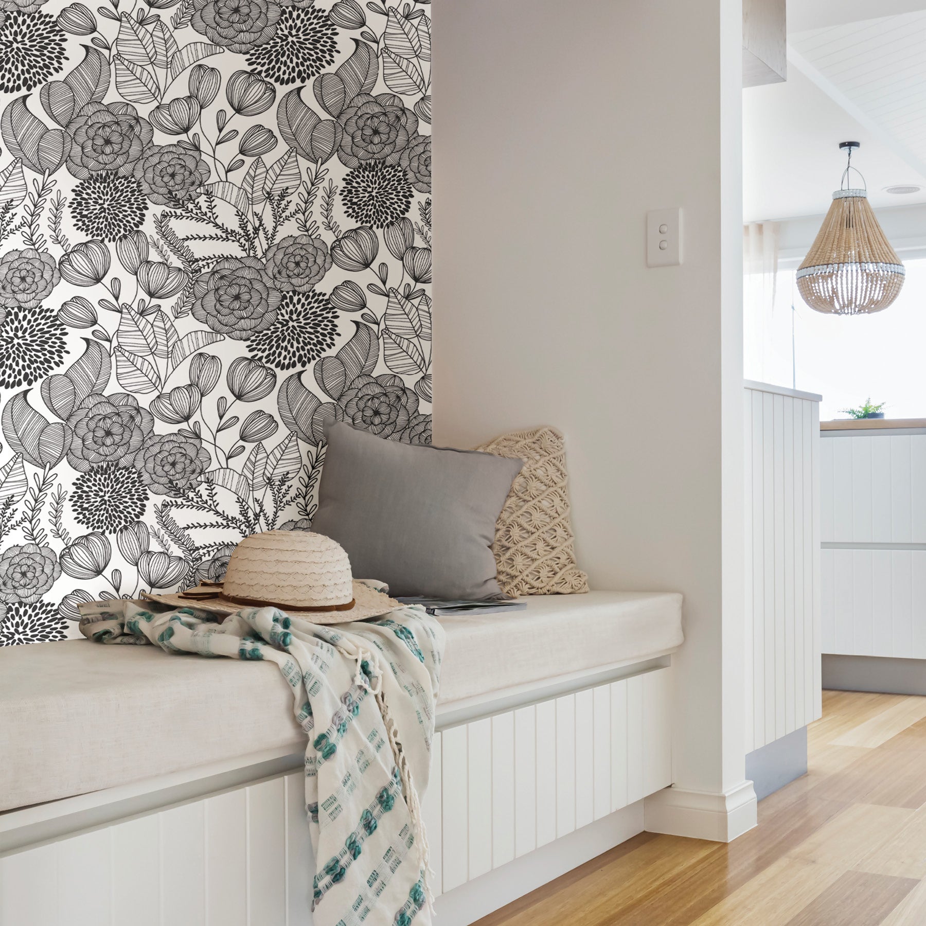 Secret Garden P&S Wallpaper in a room setting
