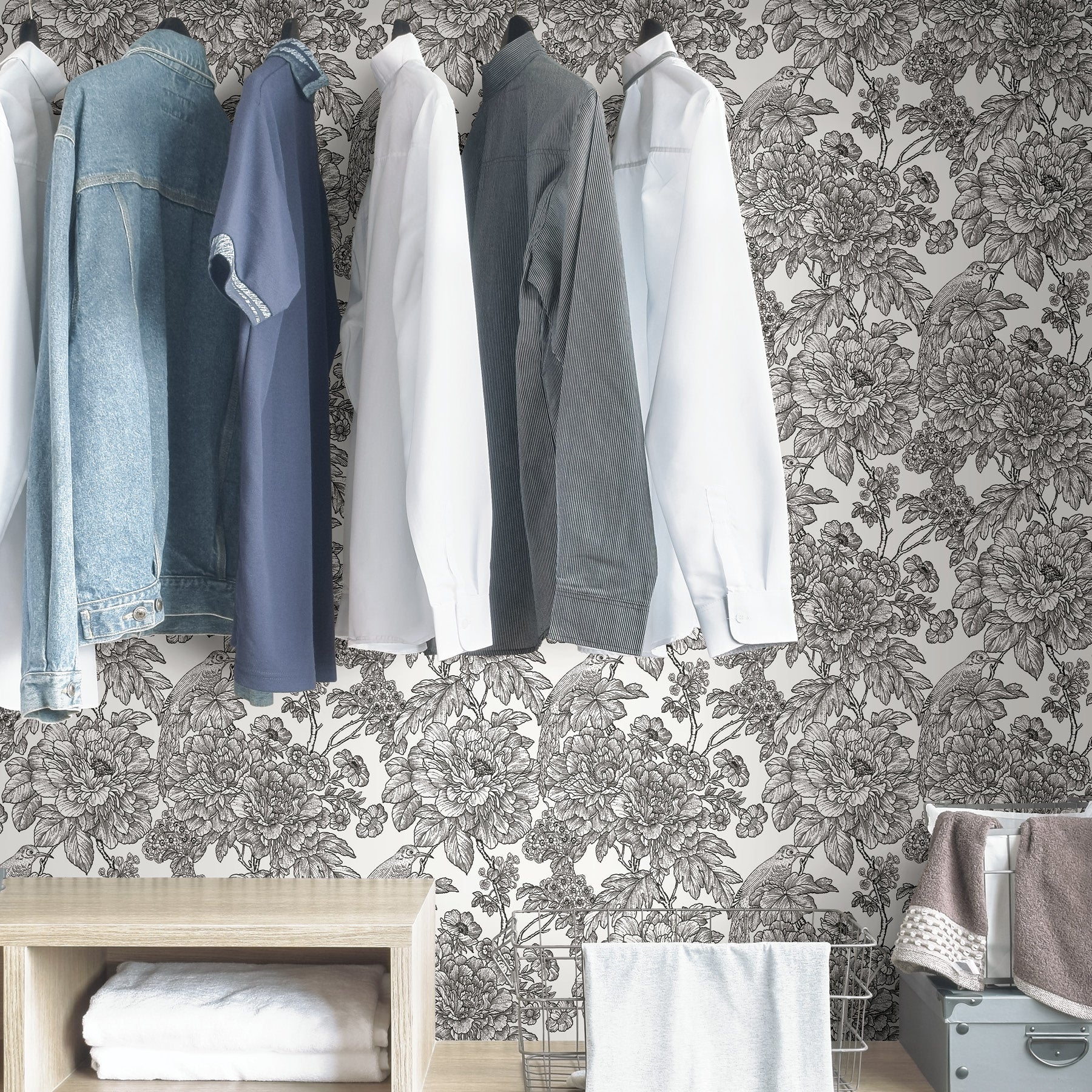 Sudbury P&S Wallpaper in a room setting